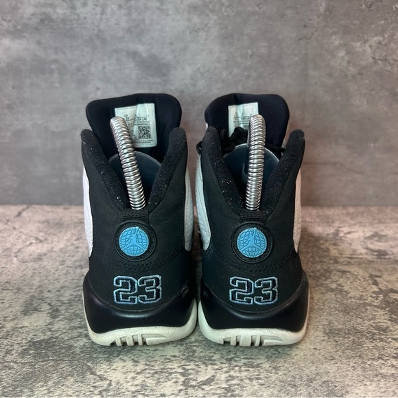 Nike Air Jordan Retro 'University Blue' Basketball Shoes Womens sz 5 - Picture 4 of 7